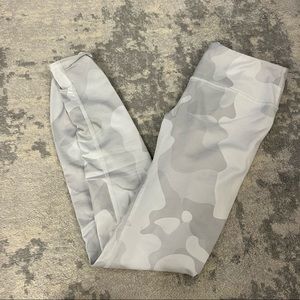 ALO camo leggings